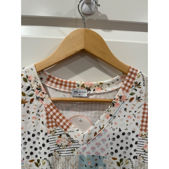 New Abby & Evie Women's Patchwork Floral Print Short Sleeve Tiered  Midi Dress M - Picture 8 of 8